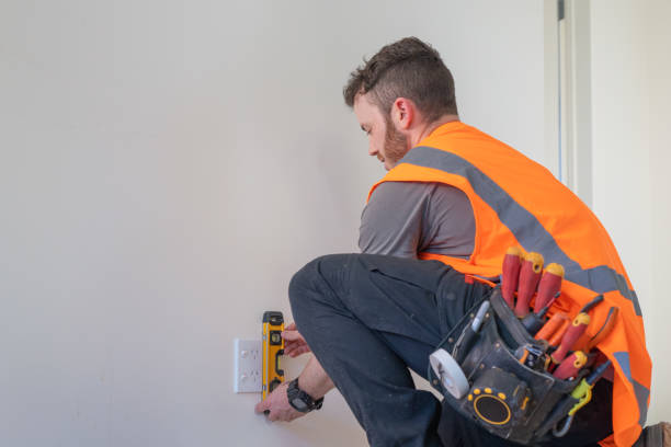 Best Affordable Emergency Electrician  in Moorestown Lenola, NJ